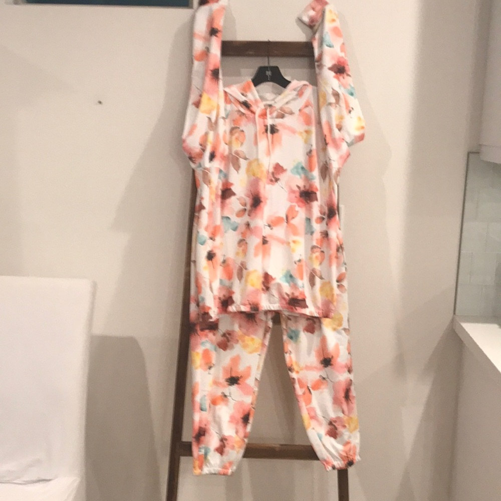 Floral Print 2 Piece Lounge Set